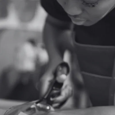 Discovering the job of a cutter: a little-known but essential skill