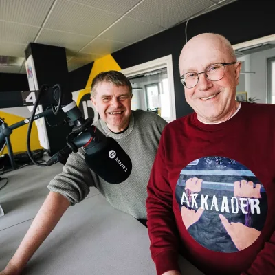 Rahva oma kaitse. Mart Juur & Andrus Kivirähk